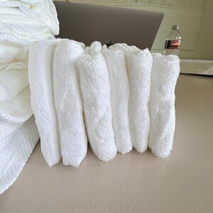 Brand New Matouk Milagro Washcloths, White set of 6
